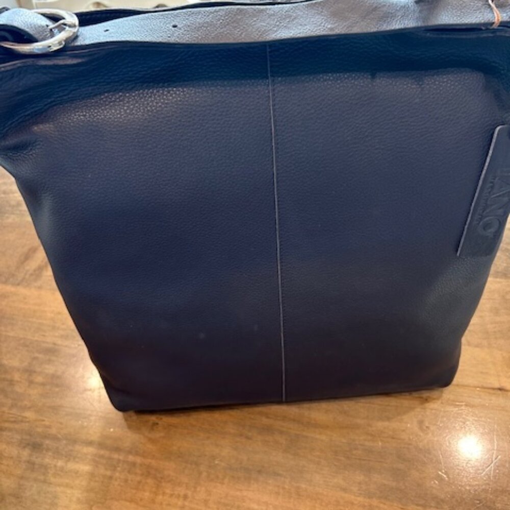 NWT Tano Modern Bucket Hobo Style Purse
